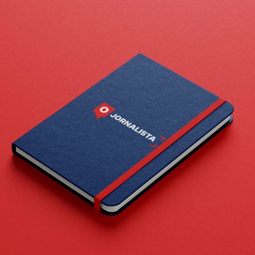 Free_Notebook_Mockup_3